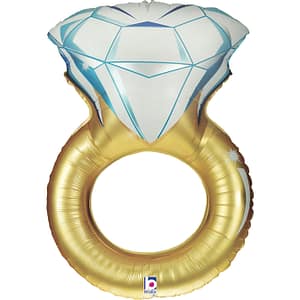 Balon z helem w kształcie złotego pierścionka z diamentem.