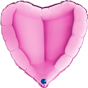 Różowe balony z helem w kształcie serca